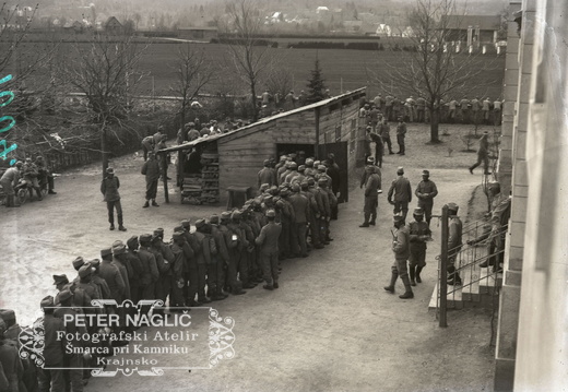 Delitev menaže na Vrhniki - 71,1004