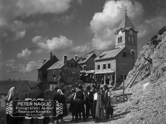Veliko slovensko romanje na sv. Višarje v organizaciji Katoliške akcije leta 1933 - F 1933 1 8A 010