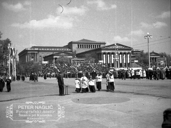 Romanje v Budimpešto na 34. mednarodni Evharistični kongres leta 1938 - F 1938 1 10 009