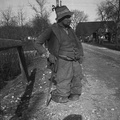 Berač ob poti leta 1932 - F_1932_3_6_019