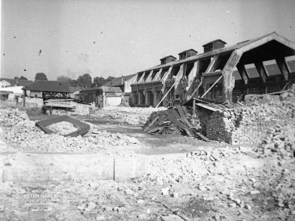 Rušenje Tönniesove tovarne leta 1939 - F_1939_1_6_002