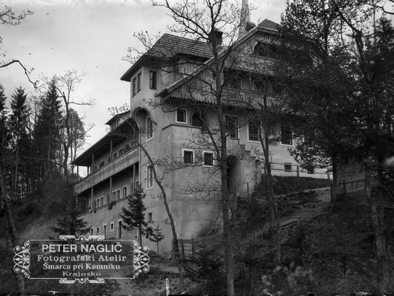 Prosvetni dom na Homcu okoli leta 1925 - Naglic_RA_614