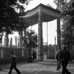 Plečnikov Baldahin leta 1934, odstranjen leta 1961 - F_1934_8_1_002