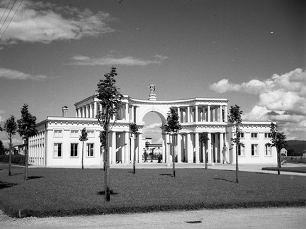 Pokopališče Žale na dan otvoritve leta 1940 - F_1940_1_9_004