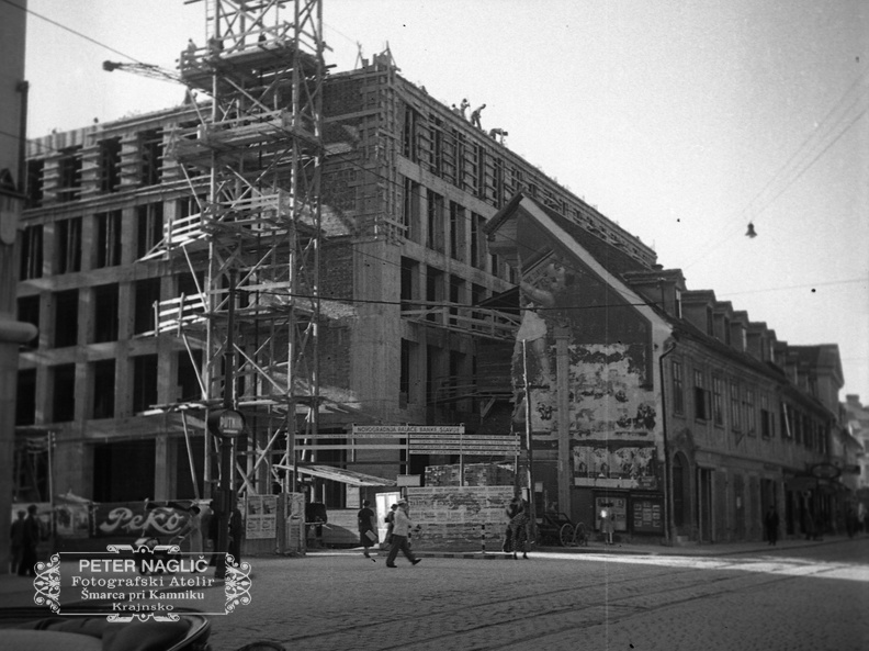 Gradnja palače Banka Slavija leta 1938 - F 1938 1 27 007