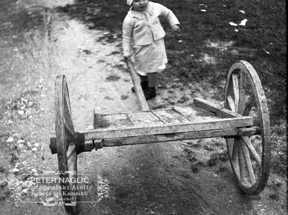 Igra s cizo leta 1935 - F 1935 44 5a 004