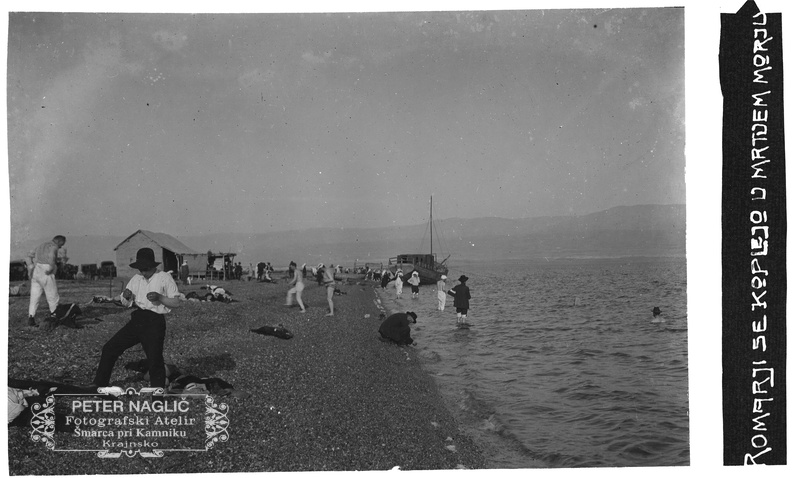 Nekaj moških se je opogumilo in se prepustilo svojevrstnim užitkom v Mrtvem morju - Jeruzalem103 – kopija.jpg