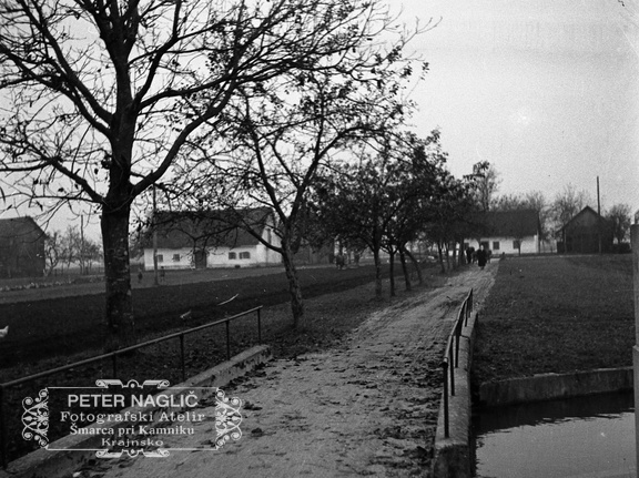 Most čez Mlinščico v Šmarci leta 1936 - F 1936 3 1 001