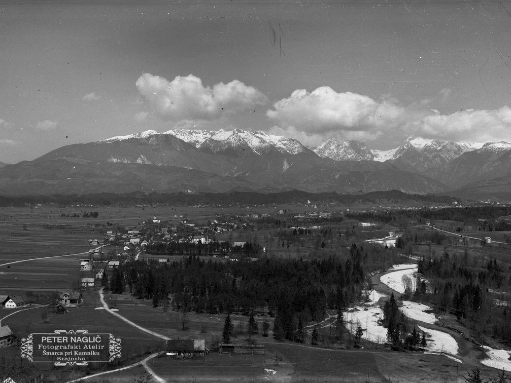 Pogled s Homškega hriba proti Nožicam, leta 1930 - Naglic RA 666