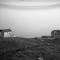 Kapela Device Marije Snežne na Krvavcu leta 1937 - F 1937 2 34 011