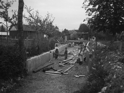 Betoniranje struge nad mostom - Naglic003