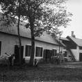 Sekanje oreha in priprave za izgradnjo turbinske hiše, oktober 1926 - Naglic013