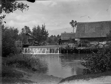Mlin na Pšati v Mostah pri Komendi, okoli 1930 - Naglic 1456