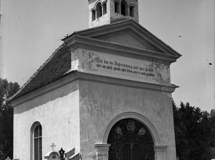 Grobnica na mariborskem pokopališču - Naglic 1457
