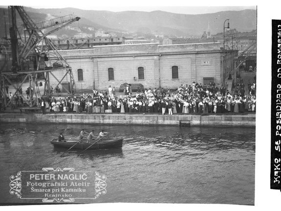 Slovo od romarjev v tržaškem pristanišču leta 1910 - Jeruzalem004