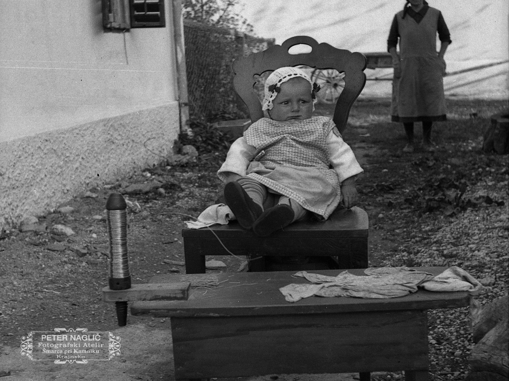 Otroški pogled, leta 1933 - F 1933 2 3 009