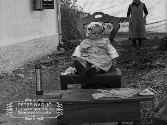 Otroški pogled, leta 1933 - F 1933 2 3 009