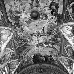 Notranjost frančiškanske cerkve v Ljubljani leta 1937 - F 1937 1 6 003