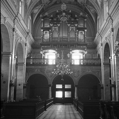 Notranjost frančiškanske cerkve v Ljubljani leta 1937 - F 1937 1 6 004