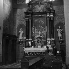 Notranjost frančiškanske cerkve v Ljubljani leta 1937 - F 1937 1 6 011