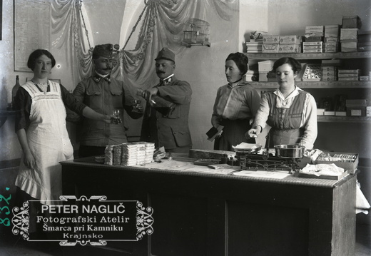 Osebje v kantini - 59  832