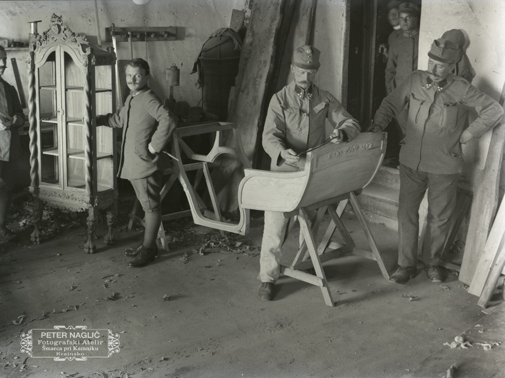 Delavnica kolarjev in rezbarjev - 59  837