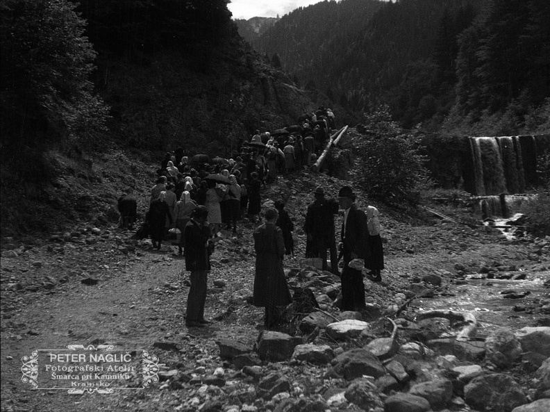 Veliko slovensko romanje na sv. Višarje v organizaciji Katoliške akcije leta 1933 - F 1933 1 8A 002