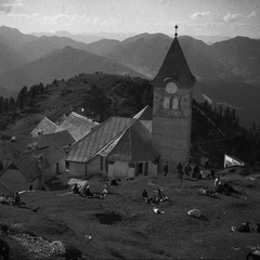 Veliko slovensko romanje na sv. Višarje v organizaciji Katoliške akcije leta 1933 - F 1933 1 8B 003