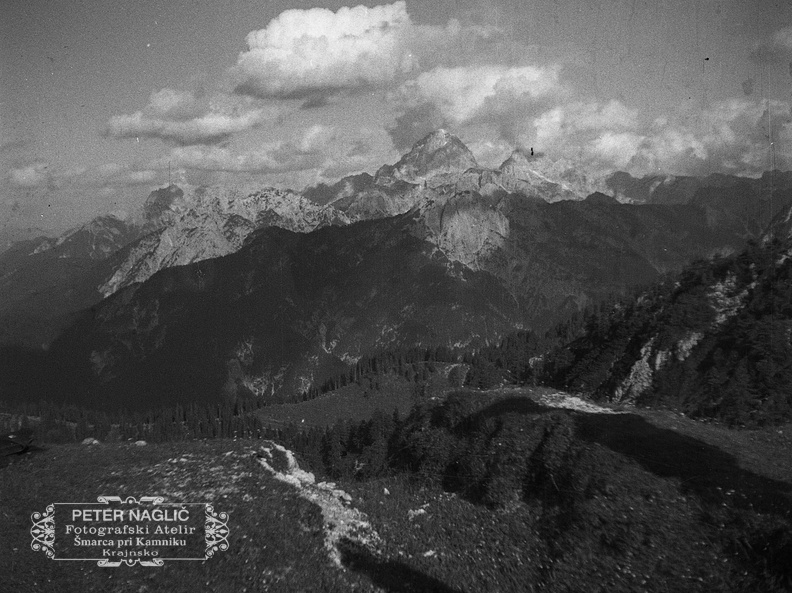 Veliko slovensko romanje na sv. Višarje v organizaciji Katoliške akcije leta 1933 - F 1933 1 8B 004