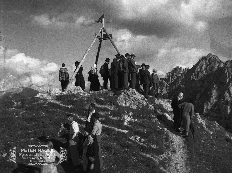 Veliko slovensko romanje na sv. Višarje v organizaciji Katoliške akcije leta 1933 - F 1933 1 8B 011