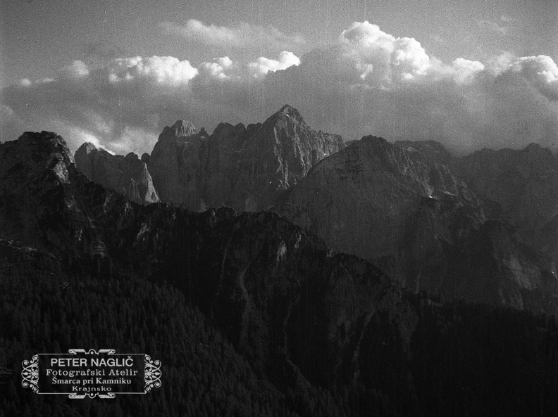 Veliko slovensko romanje na sv. Višarje v organizaciji Katoliške akcije leta 1933 -  F 1933 1 8B 012