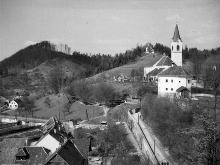 T Malega gradu proti Žalam, Kamnik leta 1940 - F 1940 1 2 012