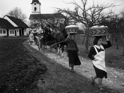 Od blagoslova jedi na Veliko soboto, Šmarca leta 1940 - F 1940 1 4 009