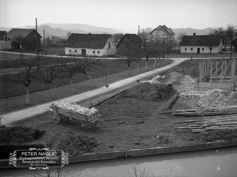 Gradnja hiše, Šmarca leta 1940 - F 1940 1 5 012