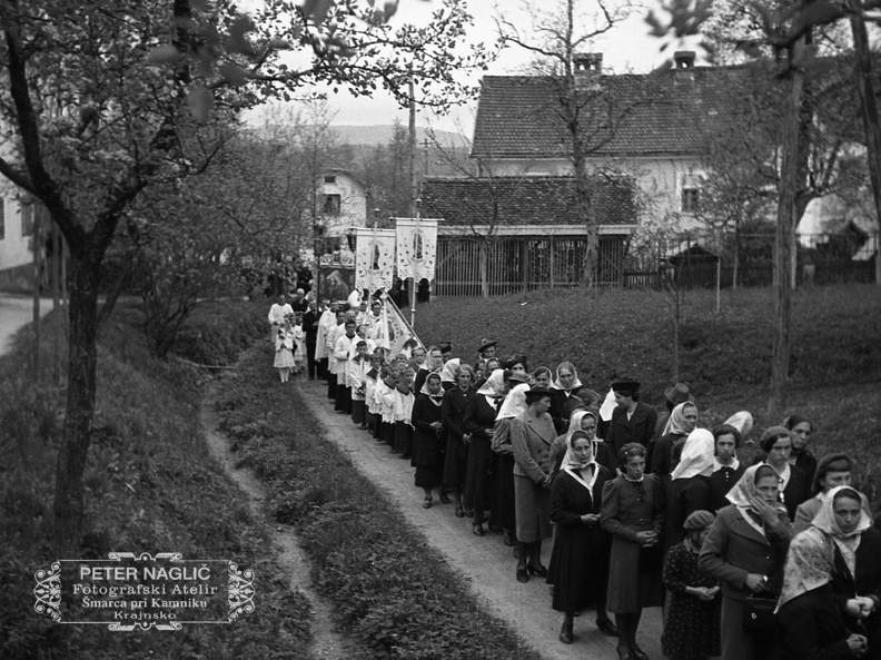 Procesija Marije pomagaj v Šentvidu pri Lukovici - F 1940 1 7 012