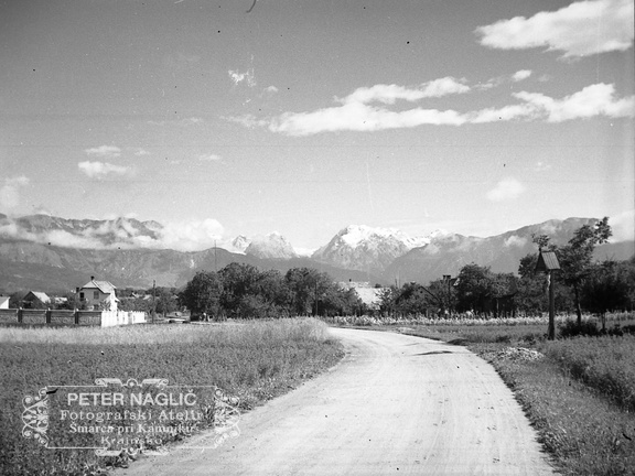 Pogled na Šmarco z južne strani leta 1940 - F 1940 1 9 001