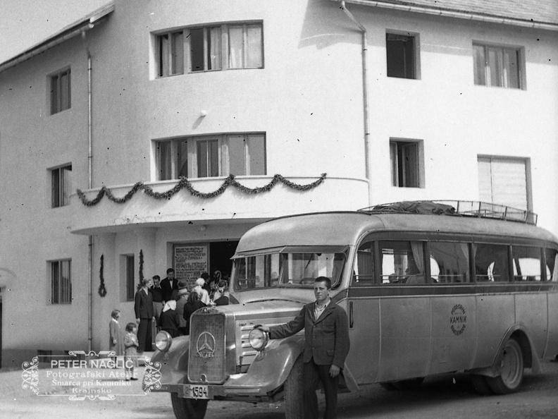 Obisk Homških romarjev pri župniku Antonu Mrkunu v Videm - Dobro polje - F 1940 1 10 010