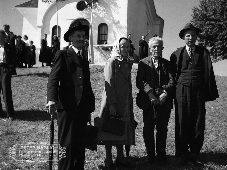 Mirovna pobožnost na Kureščku leta 1940, romarji Dežman, Marija Naglič, Andrej Kranc, Franc Peterlin - F 1940 1 12 014