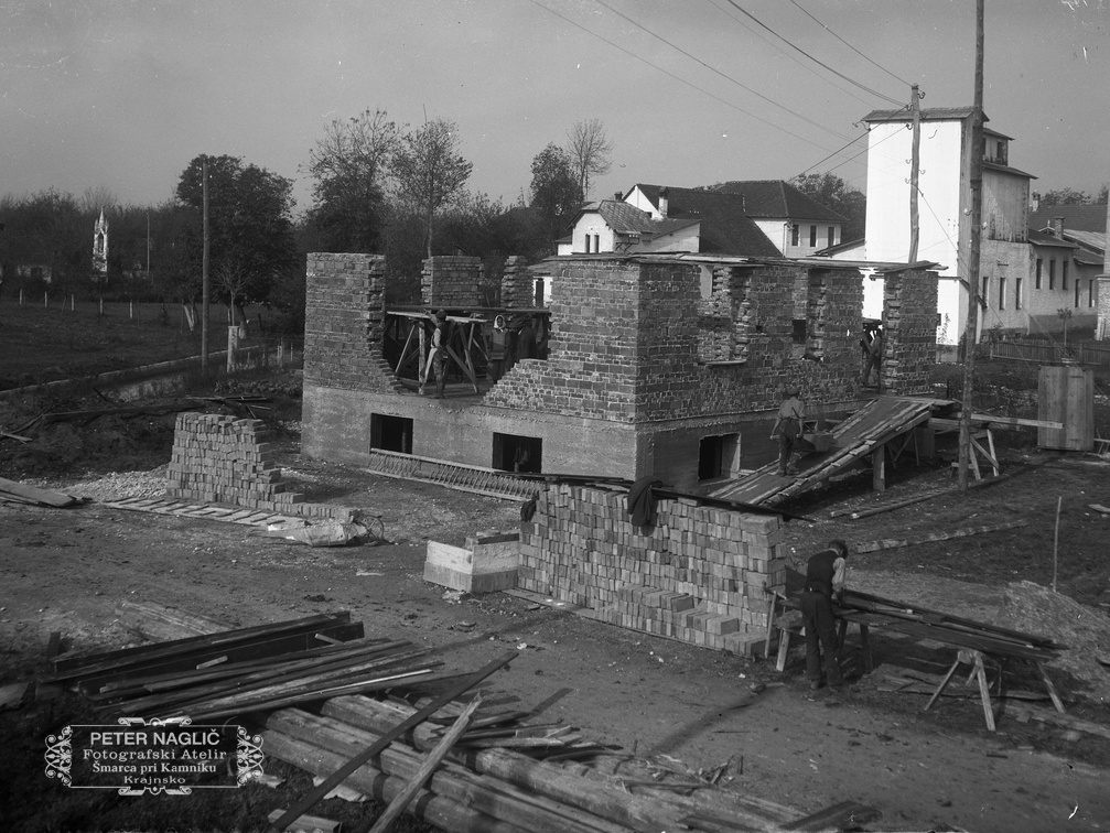 Zidanje Karolove hiše - Naglic019