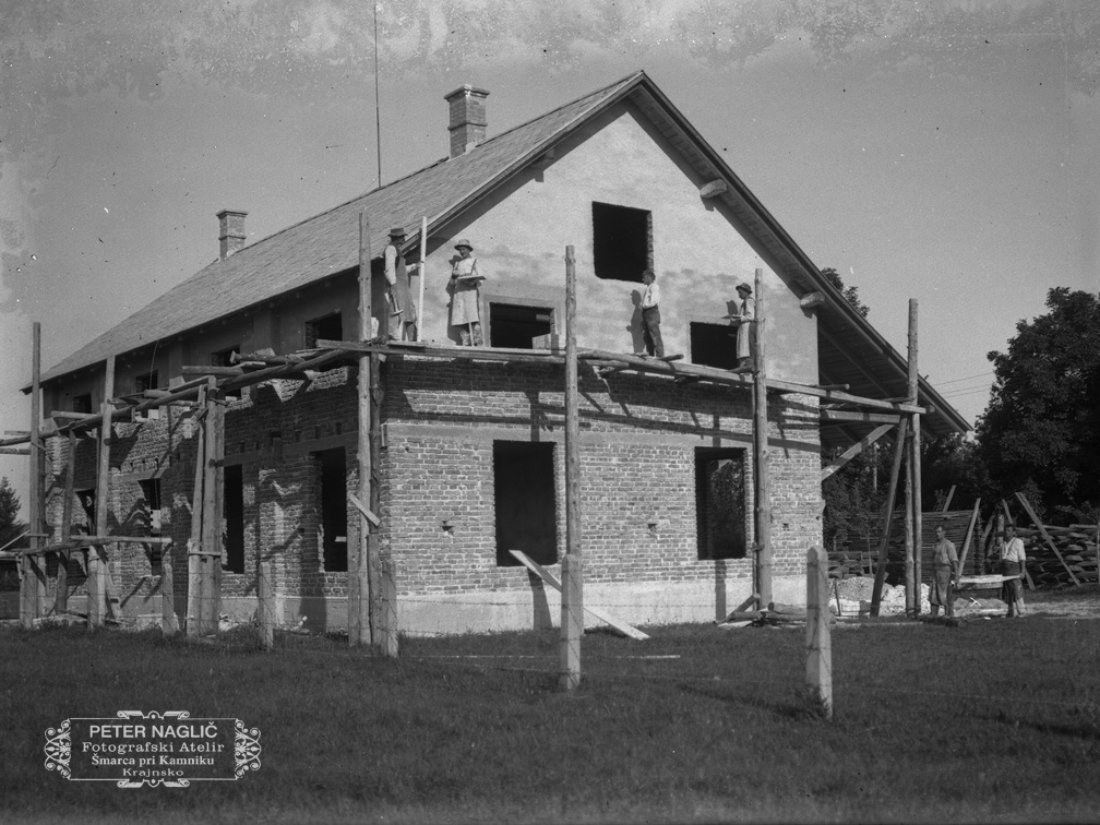 Zidanje ročne delavnice, 1922 - Naglic029