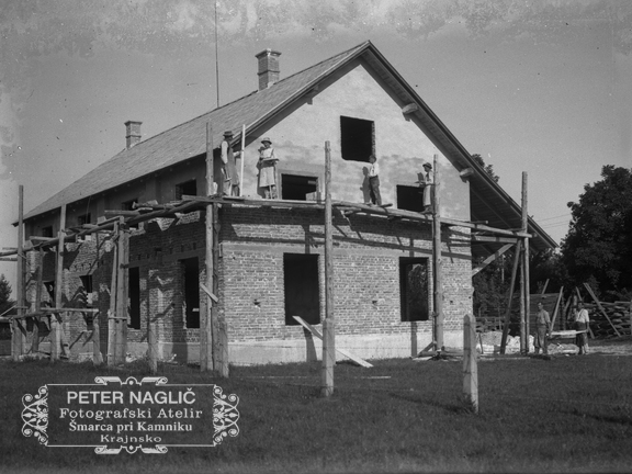 Zidanje ročne delavnice, 1922 - Naglic029