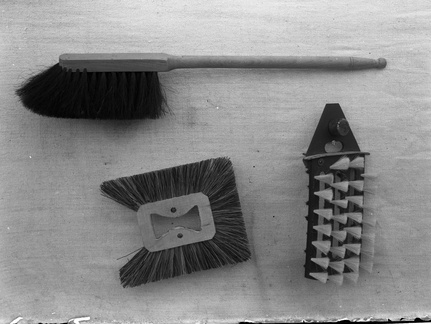 Ročno omelo, krtača za plancihterje za cevi - Naglic037