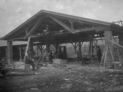 Stavba z žago za hlode - Naglic039