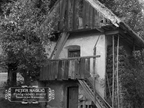 Vrhnika, Podlipa, kašča - Naglic 1375