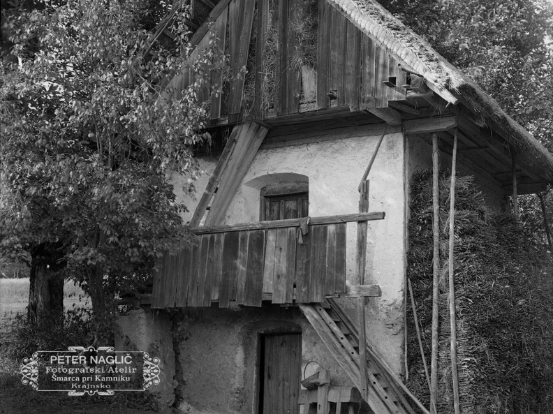 Vrhnika, Podlipa, kašča - Naglic 1375