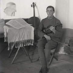 Italijanski ujetnik kot muzikant - 73  1032