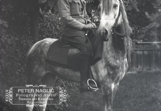 Gefreiter na konju - 70  990