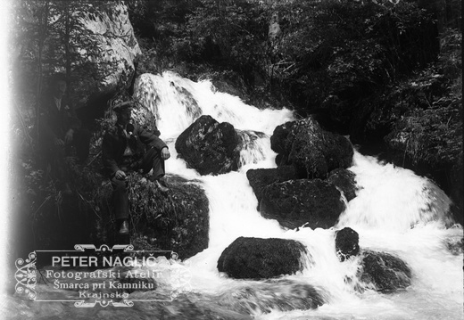 Večji slapovi ob Bistiškem izviru - naglic896