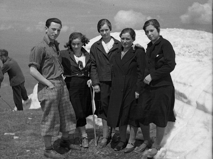 Izlet na Golico leta 1934 - F 1934 1 2 004